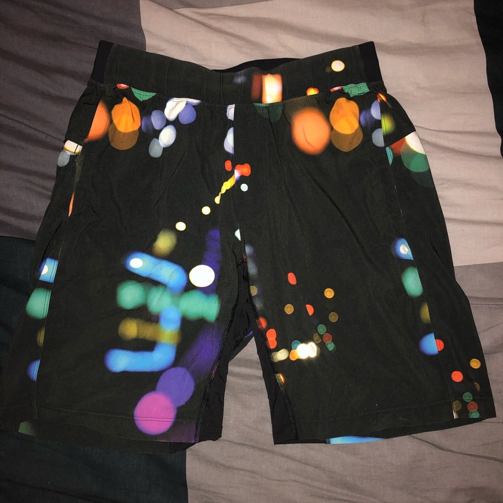 Lululemon city lights shorts.